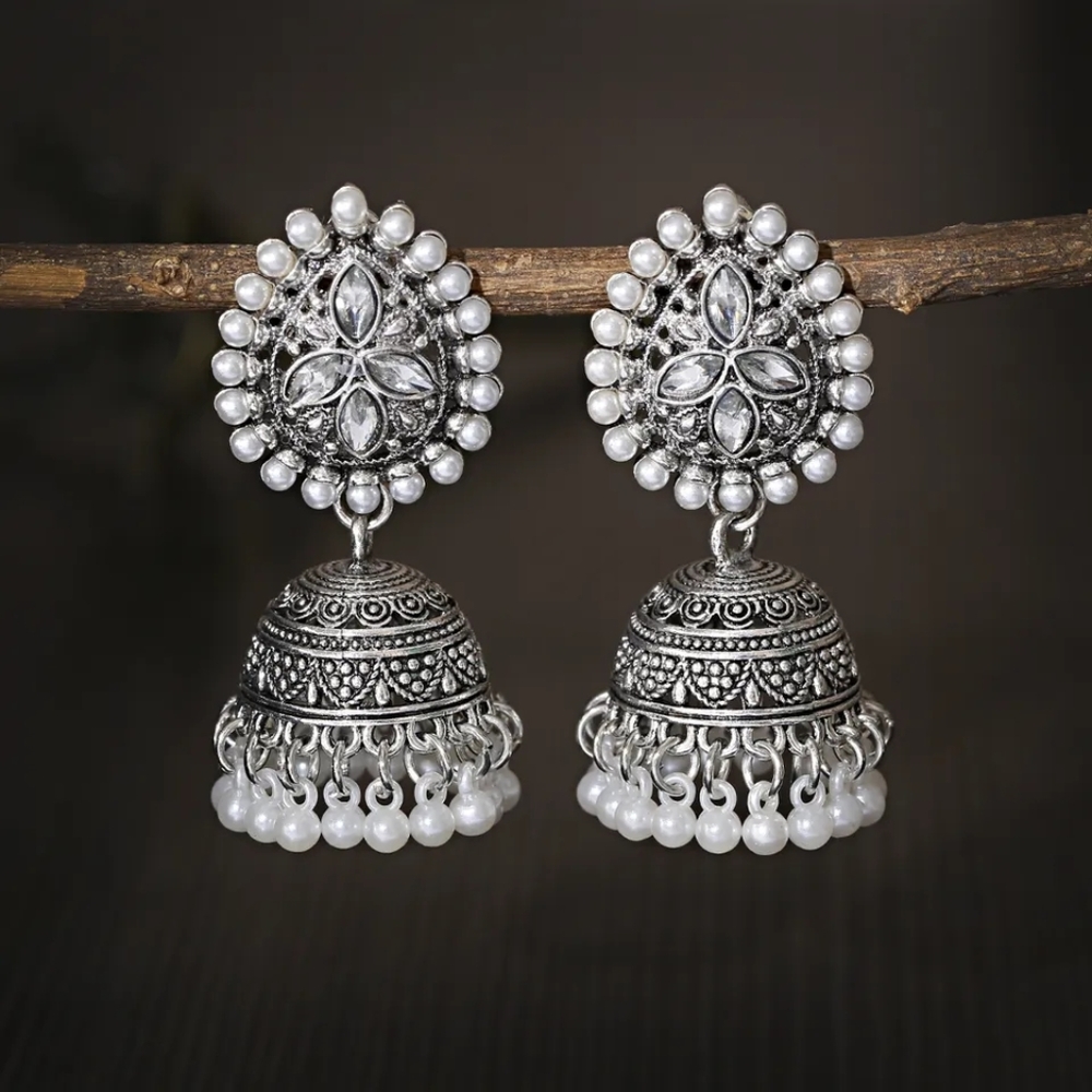 Women jewelry